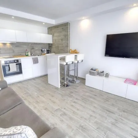322 Playa Honda Ac And Terrace Apartamento