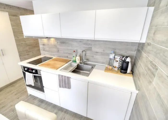 322 Playa Honda Ac And Terrace Apartmán